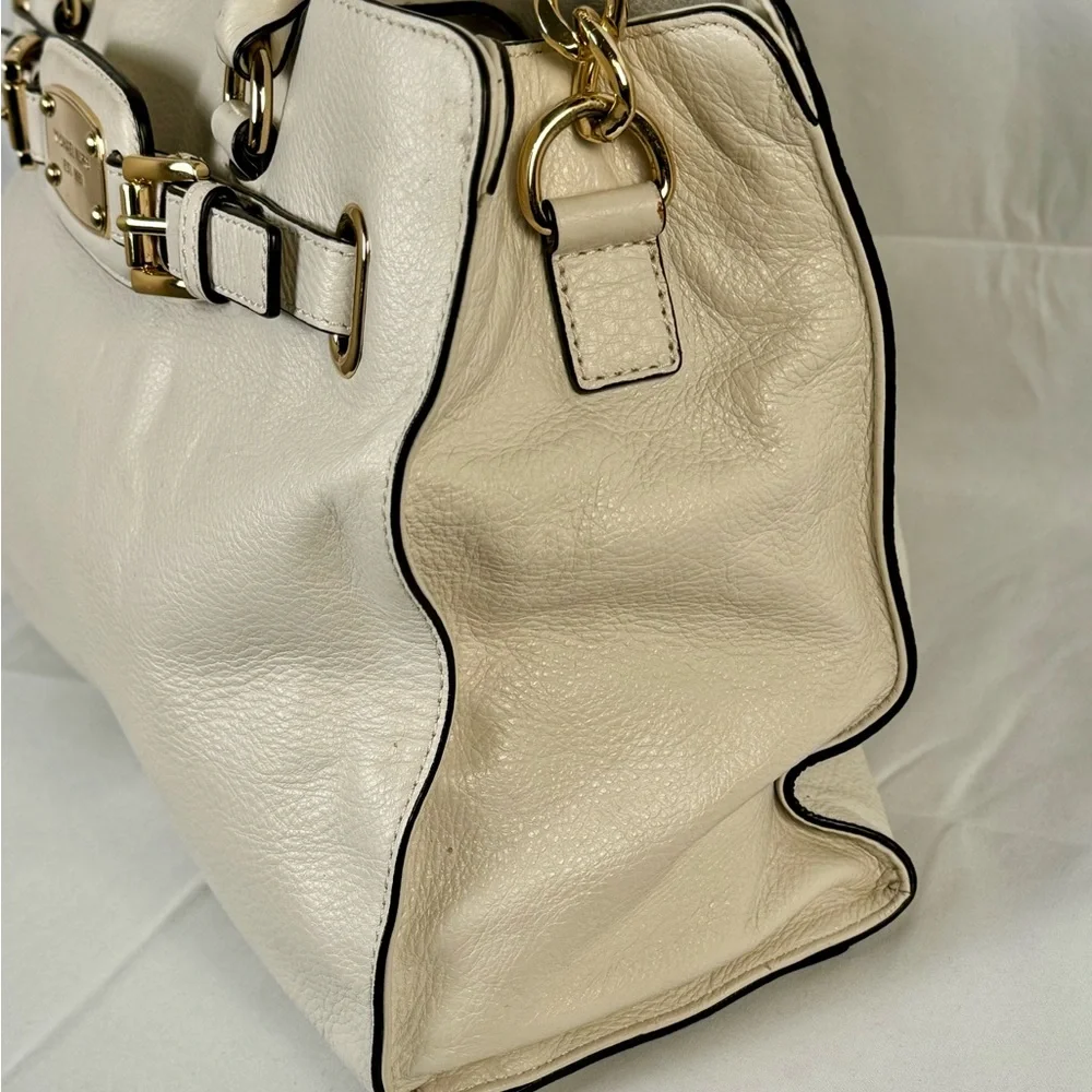 Michael Kors white Hamilton‎ bag pre loved